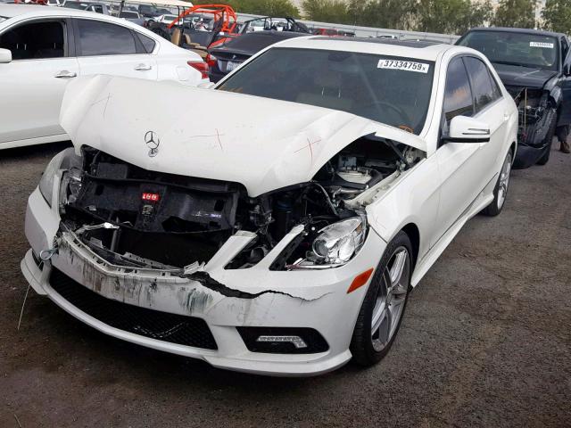 WDDHF5GB8BA452156 - 2011 MERCEDES-BENZ E 350 WHITE photo 2