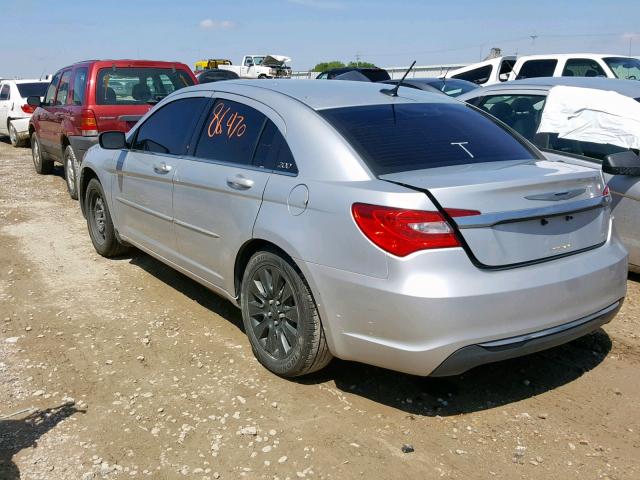 1C3BC4FB5BN599455 - 2011 CHRYSLER 200 LX SILVER photo 3