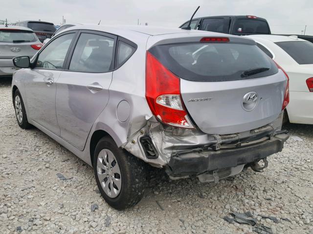 KMHCT5AE7GU273852 - 2016 HYUNDAI ACCENT SE GRAY photo 3