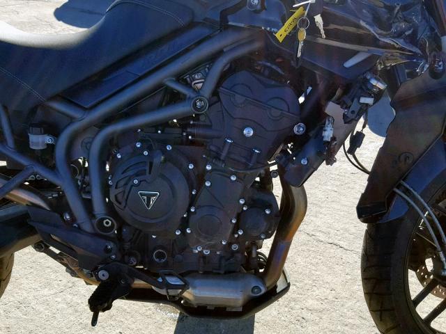 SMTE03BF1GT713444 - 2016 TRIUMPH MOTORCYCLE TIGER 800 BLACK photo 7