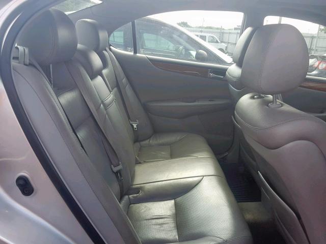 JTHBA30G455091982 - 2005 LEXUS ES 330 SILVER photo 6