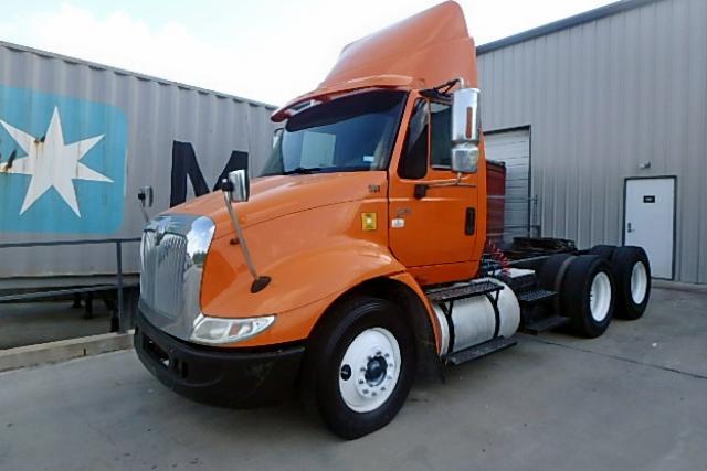 1HSHXSBR07J413909 - 2007 INTERNATIONAL 8000 8600 ORANGE photo 1