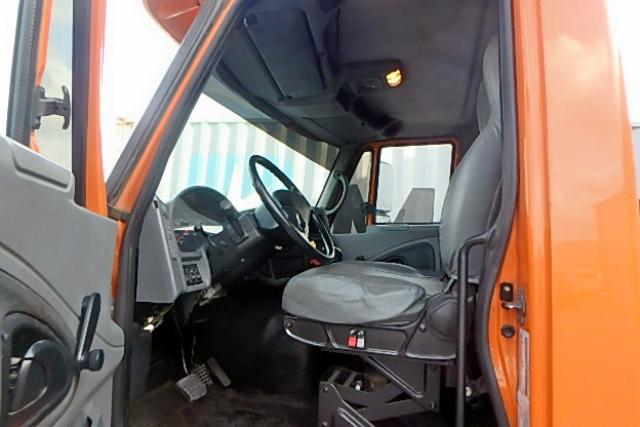 1HSHXSBR07J413909 - 2007 INTERNATIONAL 8000 8600 ORANGE photo 7