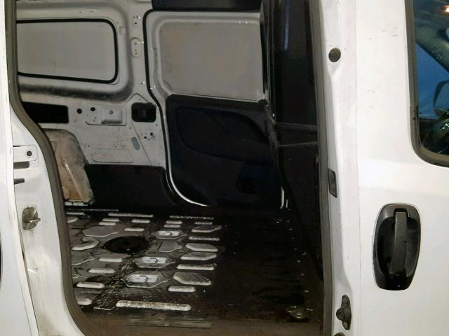 ZFBERFAB4H6D20595 - 2017 RAM PROMASTER 白色 照片 6