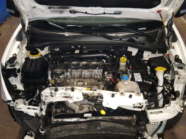 ZFBERFAB4H6D20595 - 2017 RAM PROMASTER 白色 照片 7