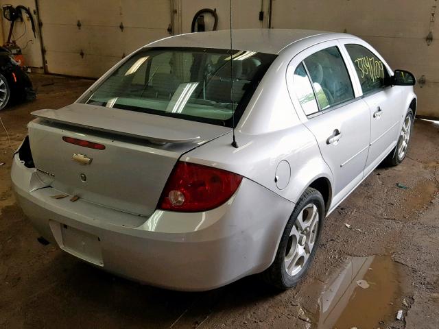 1G1AL55F067832338 - 2006 CHEVROLET COBALT LT SILVER photo 4