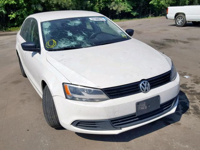 3VW2K7AJXDM227165 - 2013 VOLKSWAGEN JETTA BASE WHITE photo 1