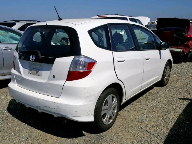 JHMGE8H27AC023732 - 2010 HONDA FIT WHITE photo 4