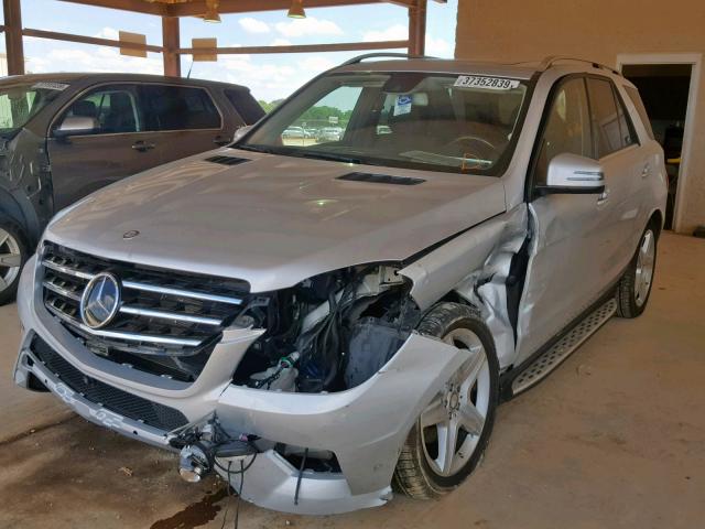 4JGDA5GB5FA520812 - 2015 MERCEDES-BENZ ML 400 4MA SILVER photo 2