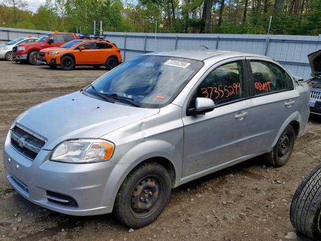 KL1TD5DE6BB181592 - 2011 CHEVROLET AVEO LS SILVER photo 2