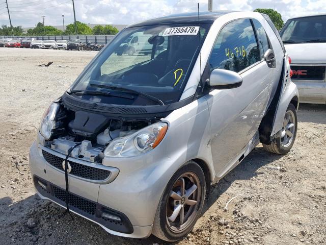 WMEEJ3BA2FK819455 - 2015 SMART FORTWO PUR SILVER photo 2