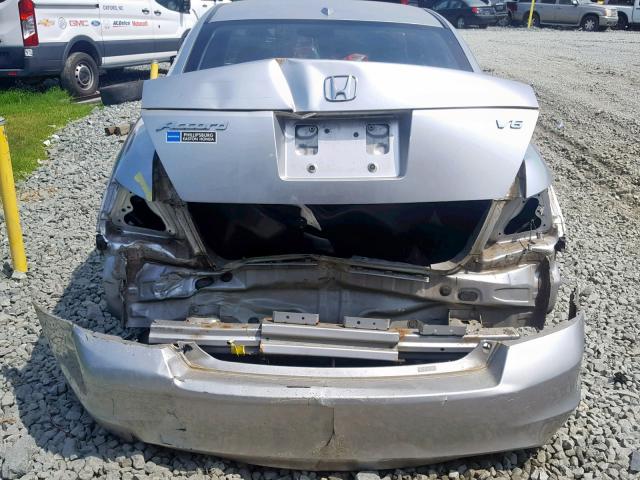 5KBCP3F87AB003070 - 2010 HONDA ACCORD EXL SILVER photo 9