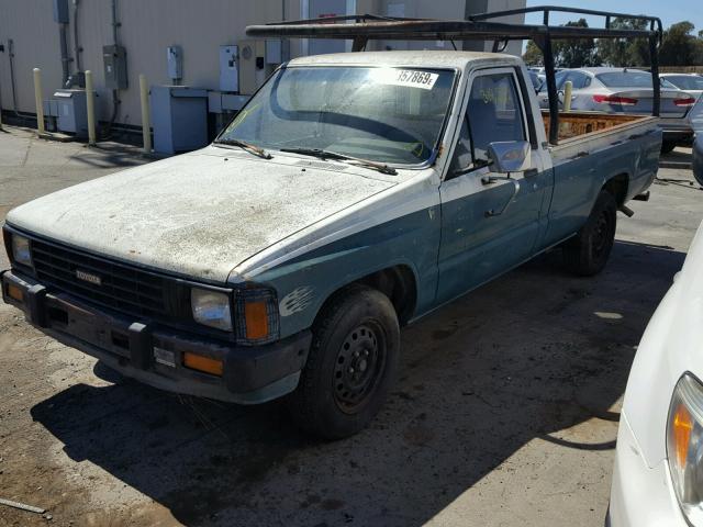 JT4RN55E5F0164461 - 1985 TOYOTA PICKUP 1 T GREEN photo 2