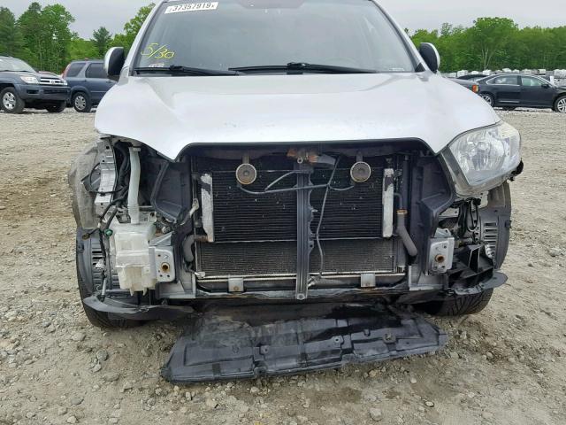 JTEEW41A882009897 - 2008 TOYOTA HIGHLANDER SILVER photo 9