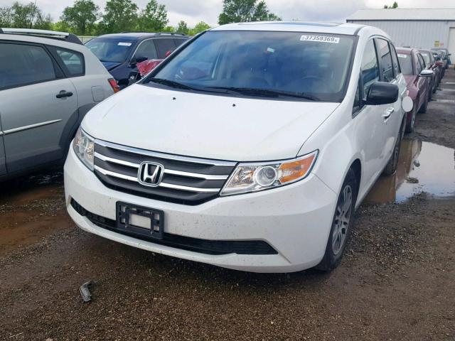 5FNRL5H63DB090644 - 2013 HONDA ODYSSEY EX WHITE photo 2