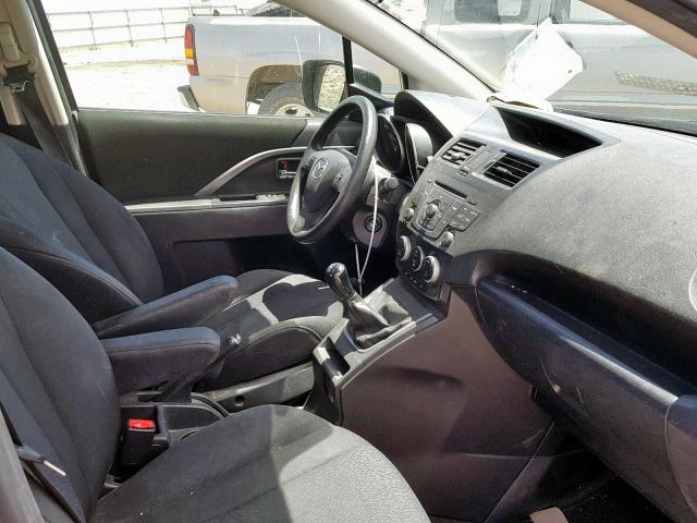 JM1CW2BL5C0111999 - 2012 MAZDA 5 SILVER photo 5