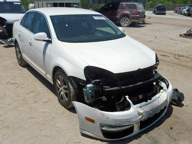 3VWRF81K36M798811 - 2006 VOLKSWAGEN JETTA 2.5 WHITE photo 1