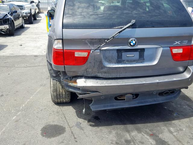 5UXFB53555LV13287 - 2005 BMW X5 4.4I SILVER photo 9