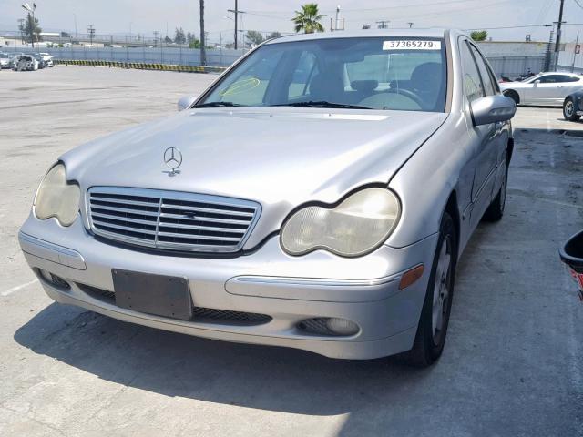 WDBRF61J53F358548 - 2003 MERCEDES-BENZ C 240 SILVER photo 2