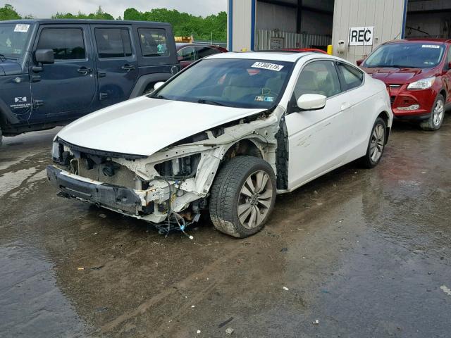 1HGCS1B8XBA006385 - 2011 HONDA ACCORD EXL WHITE photo 2