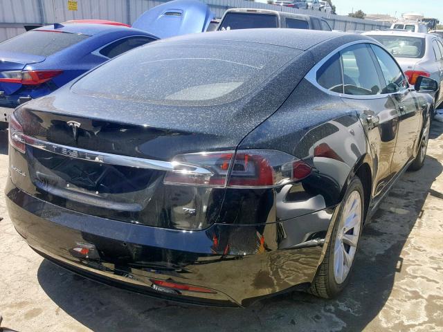 5YJSA1E10HF199349 - 2017 TESLA MODEL S أسود صورة 4