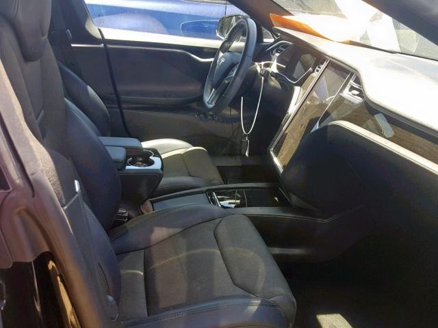 5YJSA1E10HF199349 - 2017 TESLA MODEL S أسود صورة 5