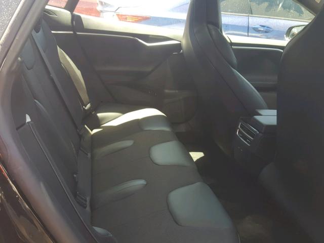 5YJSA1E10HF199349 - 2017 TESLA MODEL S أسود صورة 6