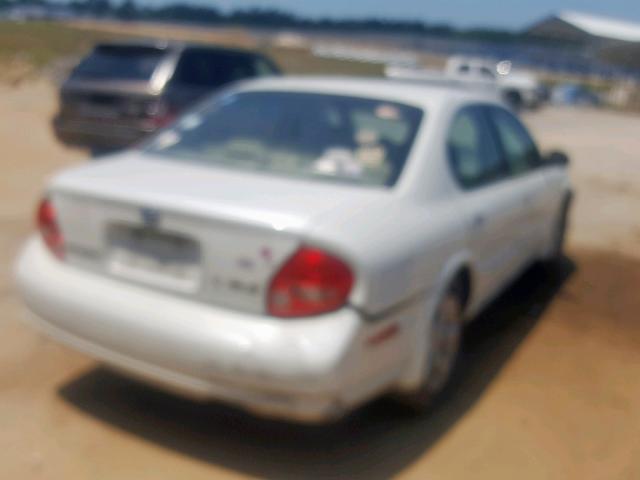 JN1CA31D61T838436 - 2001 NISSAN MAXIMA GXE WHITE photo 4