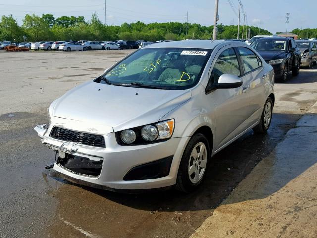 1G1JA5SH5E4196768 - 2014 CHEVROLET SONIC LS SILVER photo 2