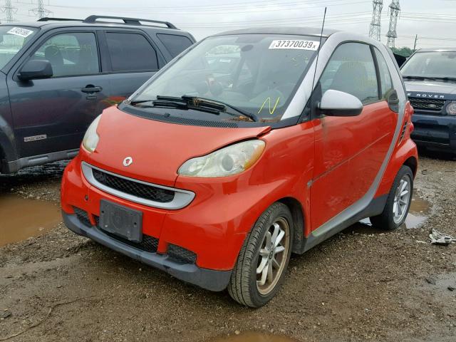 WMEEJ31X28K100277 - 2008 SMART FORTWO PUR RED photo 2