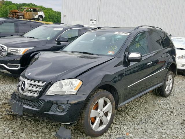 4JGBB86E29A452927 - 2009 MERCEDES-BENZ ML 350 BLACK photo 2