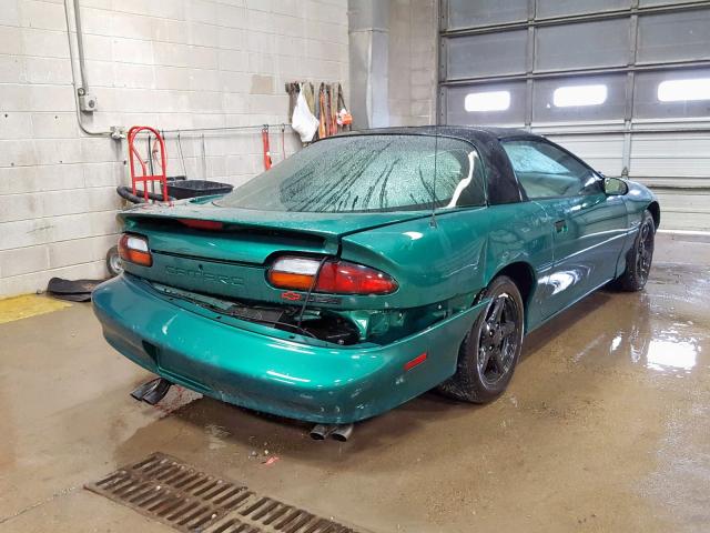 2G1FP22P9V2140266 - 1997 CHEVROLET CAMARO Z28 GREEN photo 4