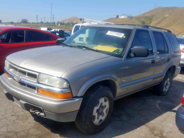 1GNDT13X33K173308 - 2003 CHEVROLET BLAZER TAN photo 2