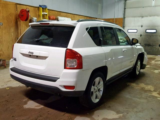 1J4NF1FB0BD258415 - 2011 JEEP COMPASS SP WHITE photo 4