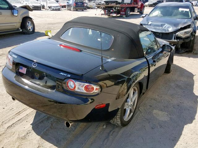 JM1NC25F780153122 - 2008 MAZDA MX-5 MIATA BLACK photo 4