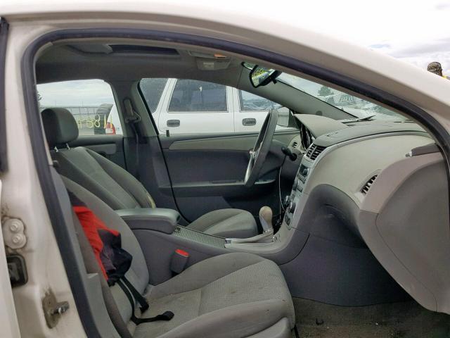 1G1ZH57B184255063 - 2008 CHEVROLET MALIBU 1LT WHITE photo 5