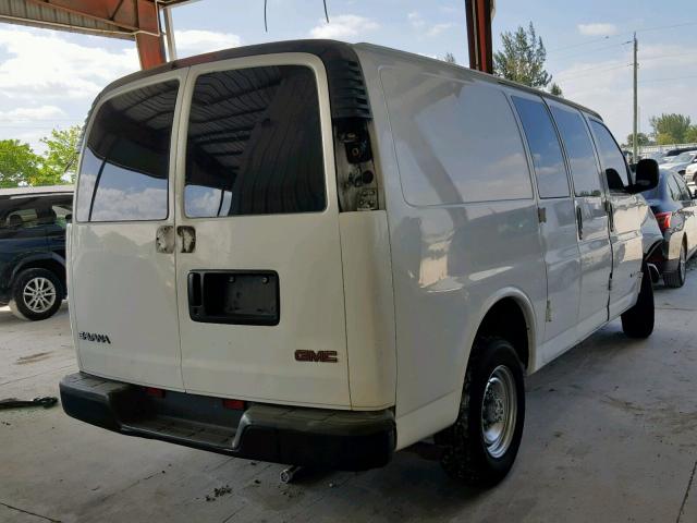 1GTHG35R0Y1177807 - 2000 GMC SAVANA G35 WHITE photo 4