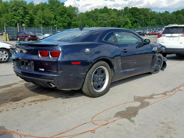 2G1FA1E39D9124594 - 2013 CHEVROLET CAMARO LS BLUE photo 4