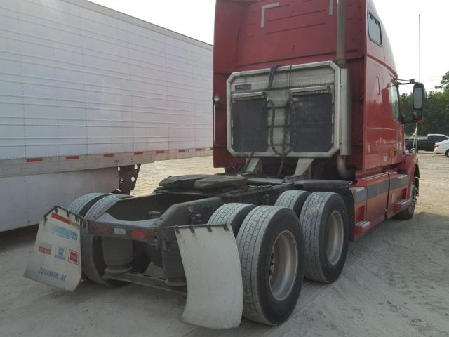 4V4NC9GHX5N370383 - 2005 VOLVO VN VNL RED photo 4