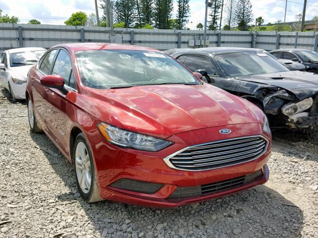 3FA6P0LU1JR172694 - 2018 FORD FUSION SE RED photo 1