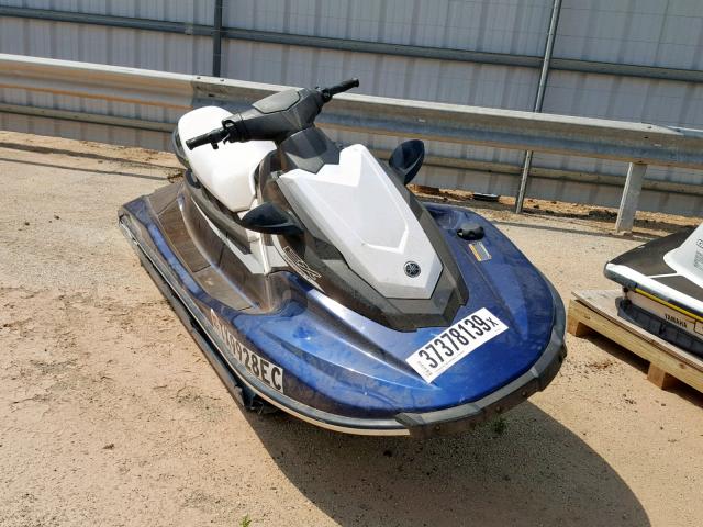 YAMA0105J718 - 2018 YAMAHA WAVERUNNER TWO TONE photo 1