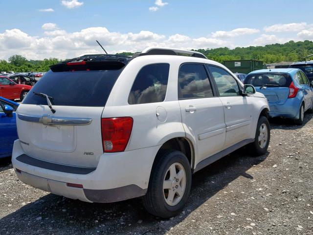 2CKDL33F086071849 - 2008 PONTIAC TORRENT WHITE photo 4