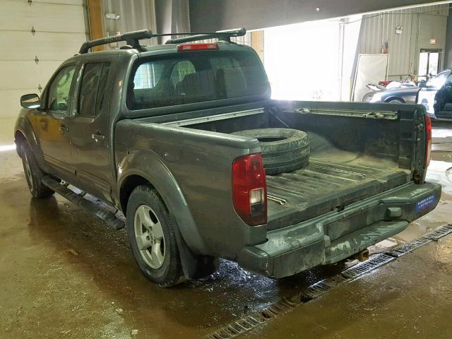 1N6AD07W65C455859 - 2005 NISSAN FRONTIER C GRAY photo 3