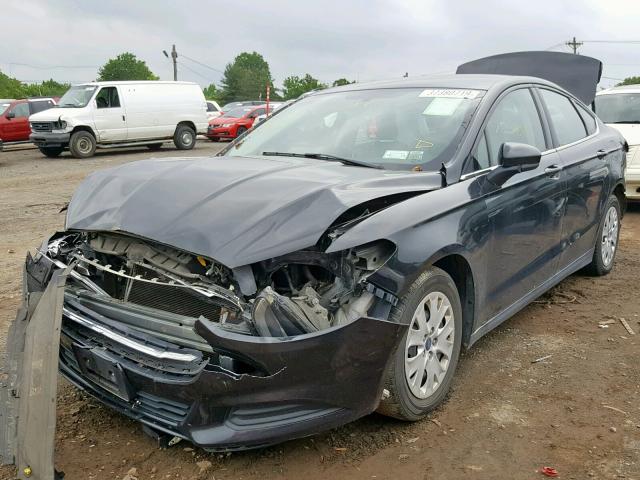 1FA6P0G72E5390950 - 2014 FORD FUSION S GRAY photo 2