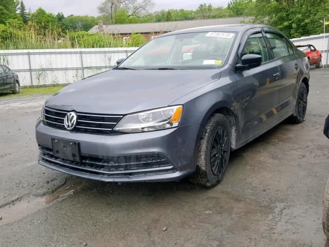 3VW2K7AJ6FM303659 - 2015 VOLKSWAGEN JETTA BASE GRAY photo 2