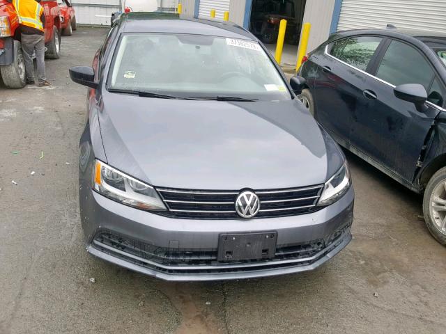 3VW2K7AJ6FM303659 - 2015 VOLKSWAGEN JETTA BASE GRAY photo 9