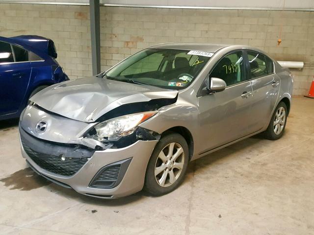 JM1BL1VG5B1371776 - 2011 MAZDA 3 I GRAY photo 2