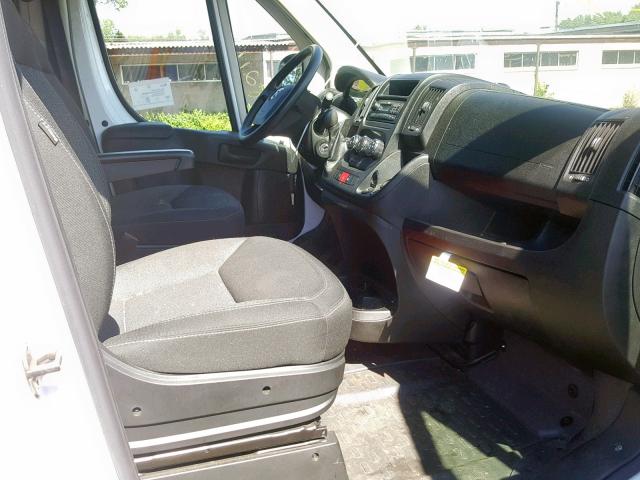 3C6TRVNG0HE522546 - 2017 RAM PROMASTER 白色 照片 5