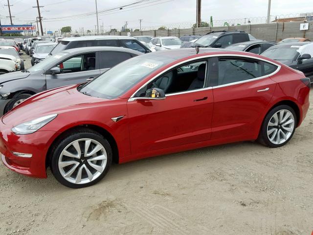 5YJ3E1EB2JF065630 - 2018 TESLA MODEL 3 RED photo 9