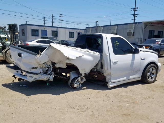 2FTZF07362CA82186 - 2002 FORD F150 SVT L WHITE photo 9